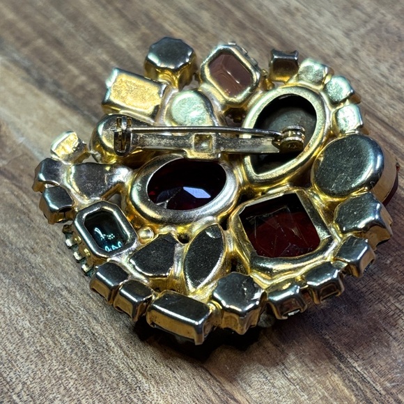 Lovely colorful rhinestone brooch - Picture 2 of 6